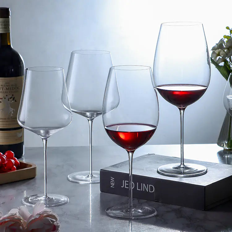 Elegant Crystal Wine Glasses