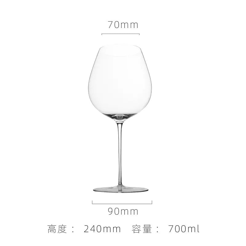 Elegant Crystal Wine Glasses